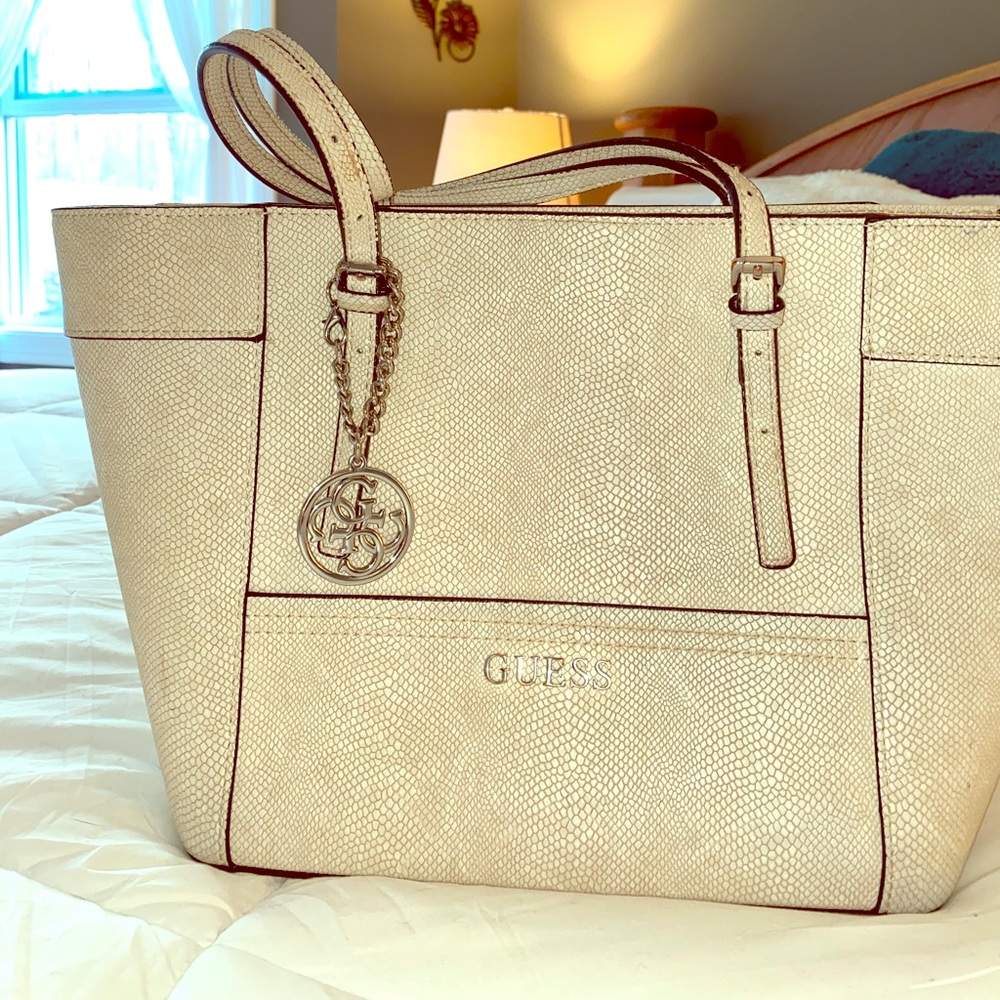Guess hand bag